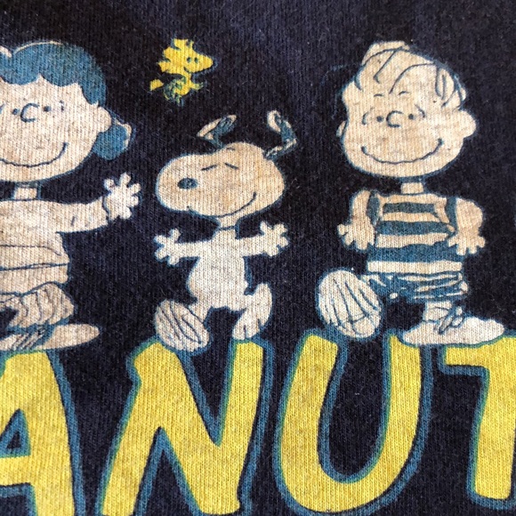 Vintage PEANUTS Size Medium 
SpellOut & characters ANVIL Cotton Official Merch - Picture 15 of 16